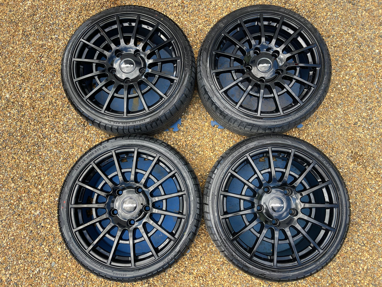 1x Alloy Wheels Up To 17"