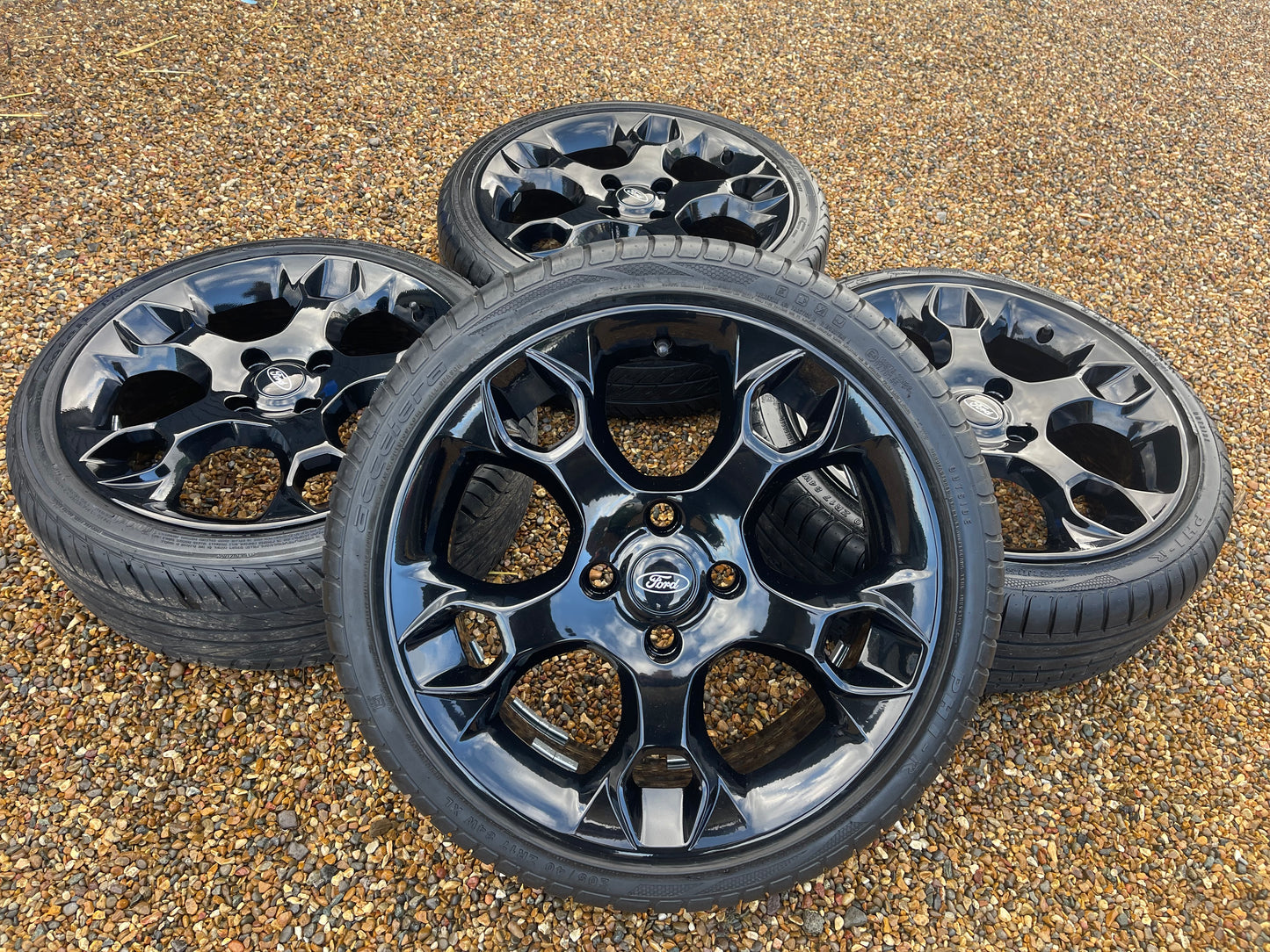 4x 17” Ford Fiesta Snowflakes Alloy Wheel Fully Refurbished 4X108
