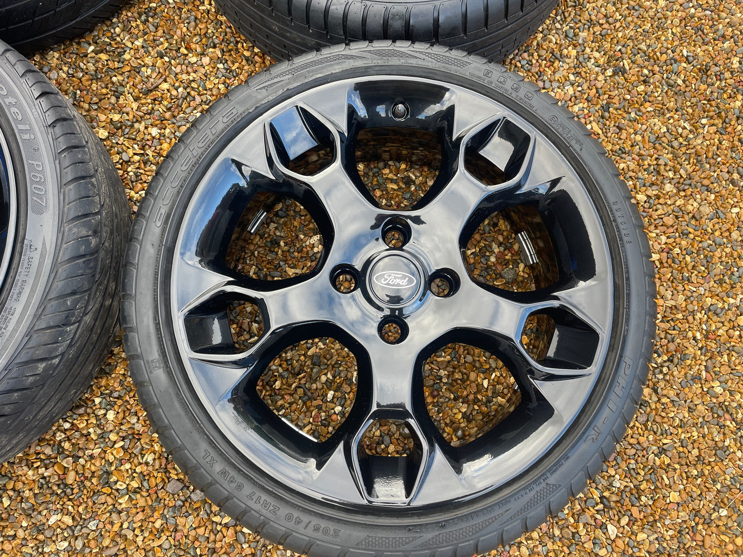 4x 17” Ford Fiesta Snowflakes Alloy Wheel Fully Refurbished 4X108