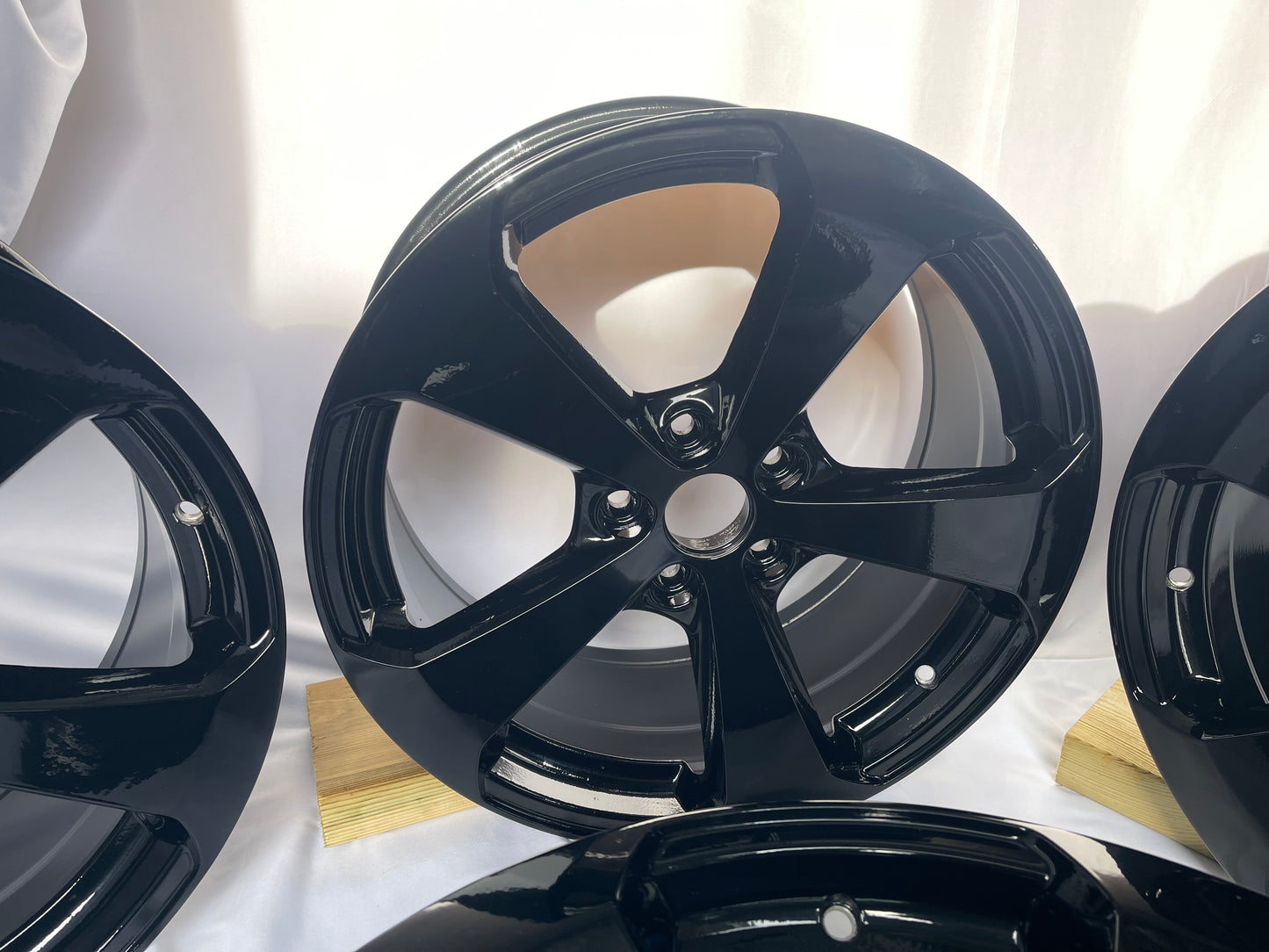 4x VW Caddy 18" Alloy Wheels 5 x 112 PCD Audi